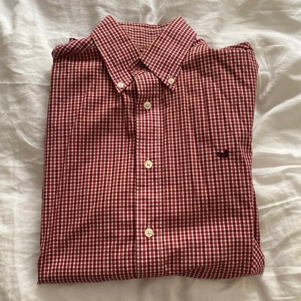 Southern Marsh mens button down. Long sleeved size M.
